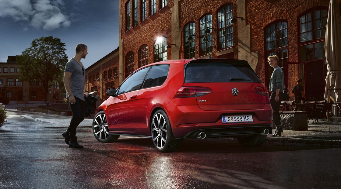 volkswagen-golf-gti-gtiexterior-2