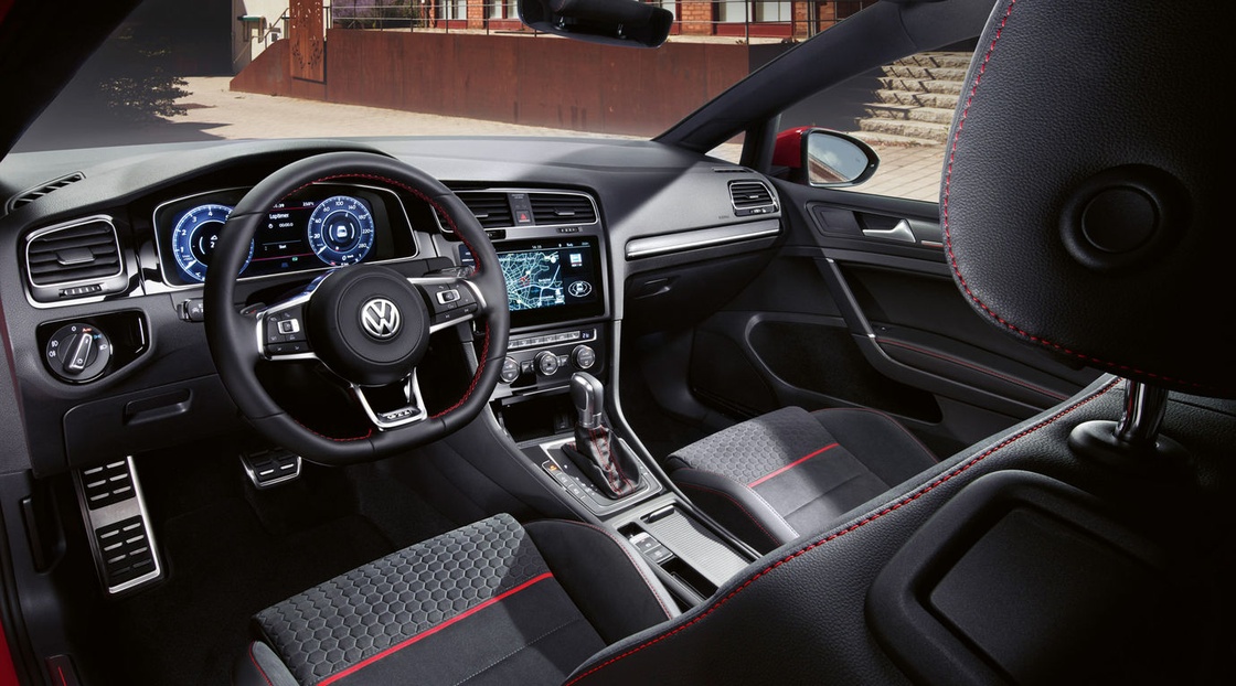 volkswagen-golf-gti-interior